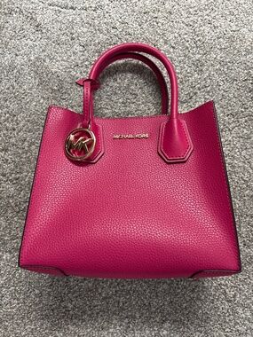 Michael Kors Mercer Medium Leather Crossbody Bag